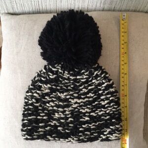 Roots Pompom Hat